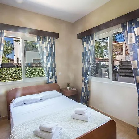 Aspro Enas - Stunning 3 Bedroom Ayia Thekla With Private Pool And Sea Views * Ajia Napa