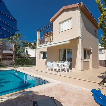 Aspro Enas - Stunning 3 Bedroom Ayia Thekla With Private Pool And Sea Views Vilă