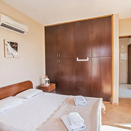 Villa Aspro Enas - Stunning 3 Bedroom Ayia Thekla With Private Pool And Sea Views